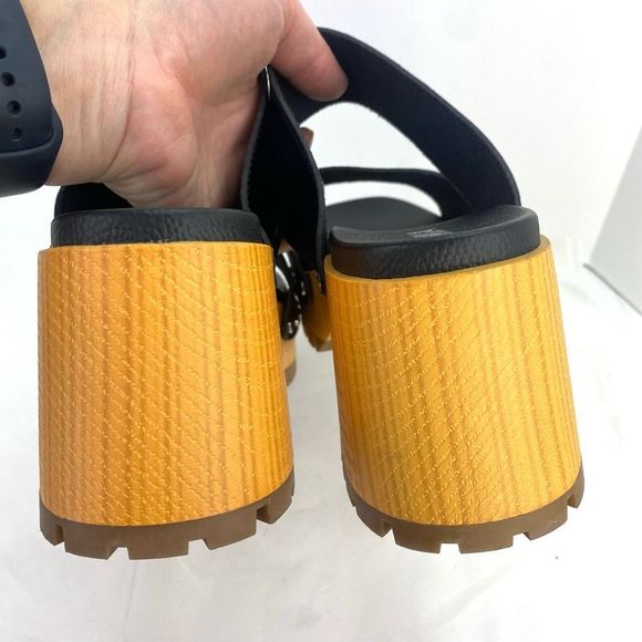 MIA Black and Tan Chunky Heel Sandals - Picture 8 of 11